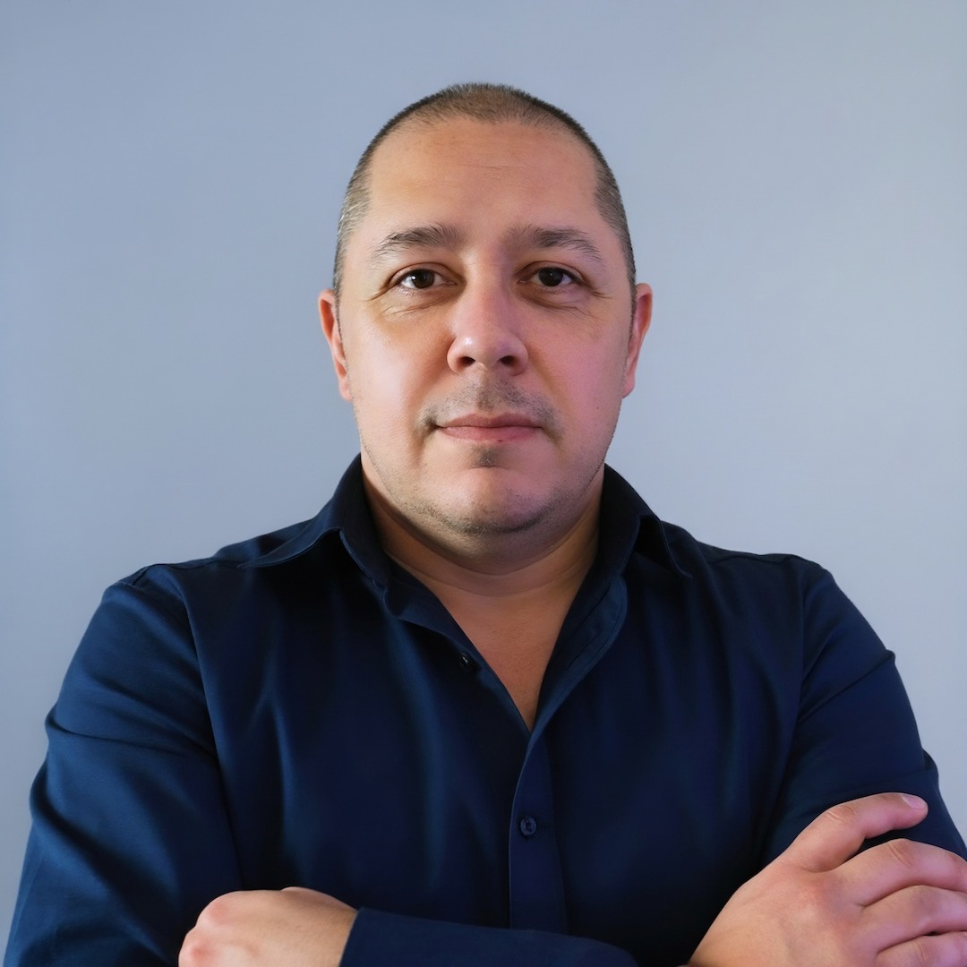 Jaime, experto en servicios audiovisuales con más de 1000 bodas realizadas.